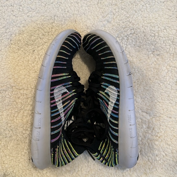 Nike Free Fly Knit Sneakers Rainbow Black Size 8 - Picture 4 of 7